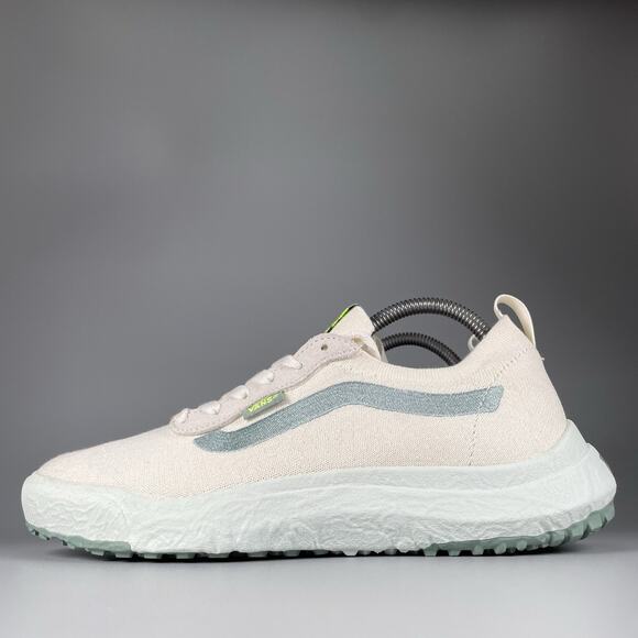 Women’s 9.5 Men’s 8 Vans MTE UltraRange VR3 Green White Sneaker Low-Top Athletic - Picture 1 of 9